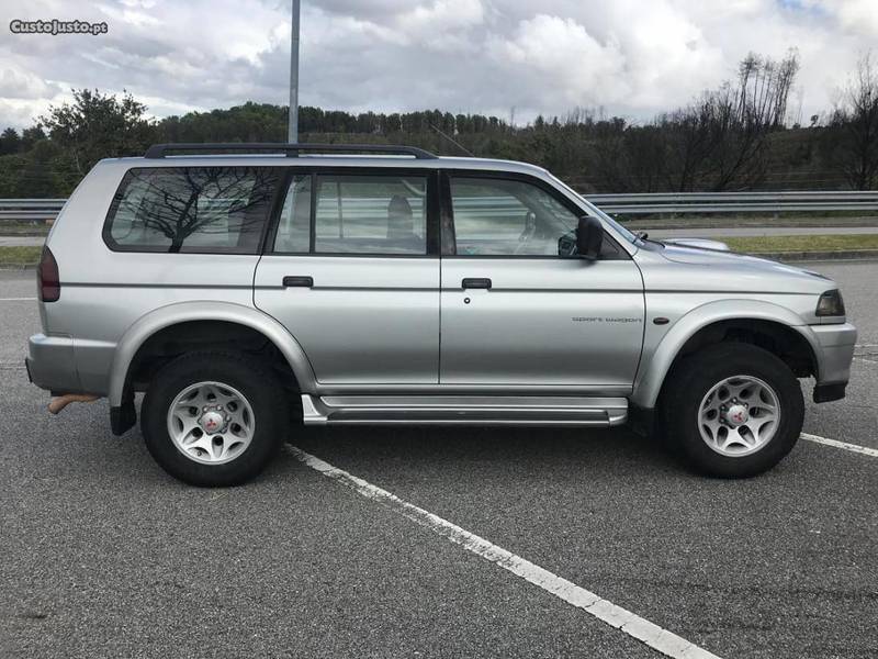 Usados 1999 Mitsubishi Pajero 2.5 Diesel (6.000 €) Viseu