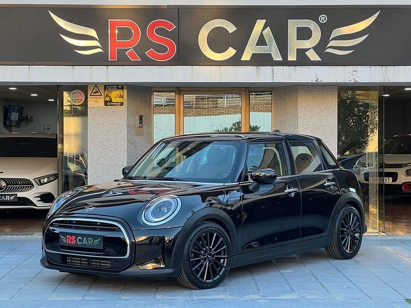 Preto Usado 2022 Mini ONE Citadino | € 23.499 (Preço justo) - Imagem 1/4