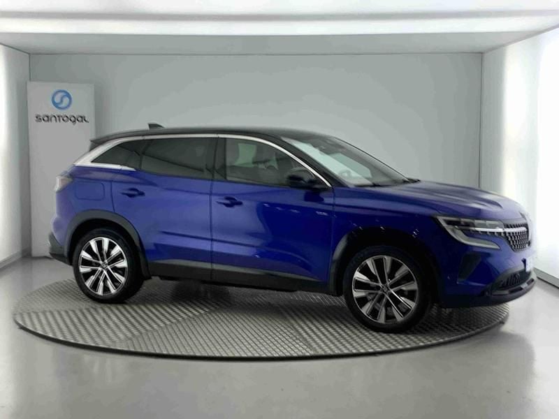 Azul Usado 2023 Renault Austral Techno SUV | € 29.990 - Imagem 1/4