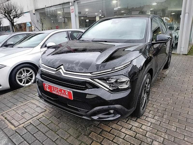 Usado Citroën C4 131 HP (96 kW) 2022 Preto