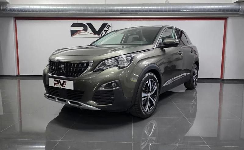 Cinzento Usado 2017 Peugeot 3008 Allure SUV | € 17.990 (Preço elevado) - Imagem 1/4