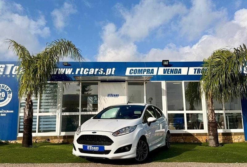 Usado Ford Fiesta ST-Line 100 HP (73 kW) 2017 Branco Citadino