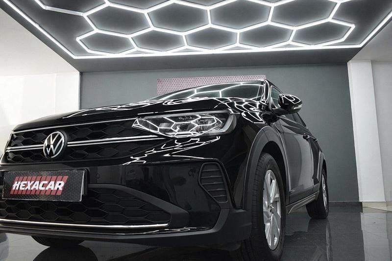 Usado VW Taigo Life 95 HP (69 kW) 2022 Preto SUV