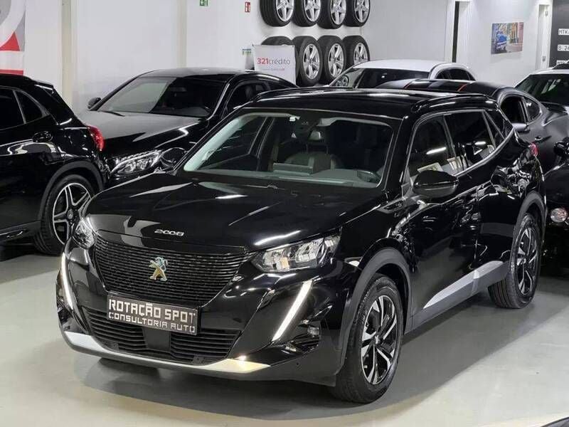 Preto Usado 2020 Peugeot e-2008 Allure SUV | € 19.990 (Preço justo) - Imagem 1/4