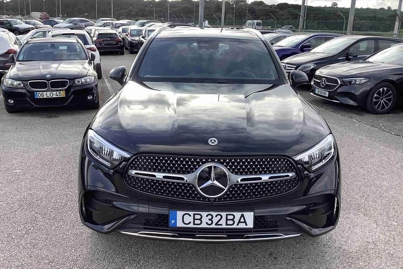 Preto Novo 2025 Mercedes GLC300 SUV | € 86.700 (Preço justo) - Imagem 1/4
