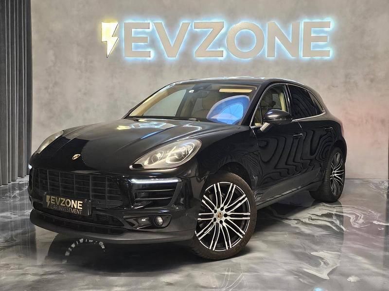 Usado Porsche Macan 258 HP (189 kW) 2016 Preto SUV