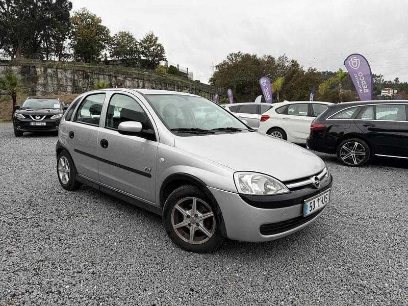Cinza Usado 2003 Opel Corsa Enjoy Citadino | € 1.990 (Bom preço) - Imagem 1/4