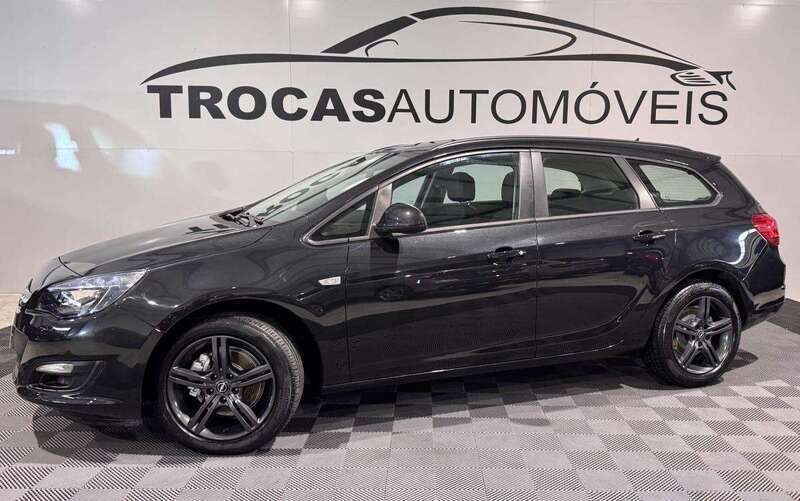 Antracite Usado 2016 Opel Astra Business Edition Carrinha | € 10.900 (Preço justo) - Imagem 1/4