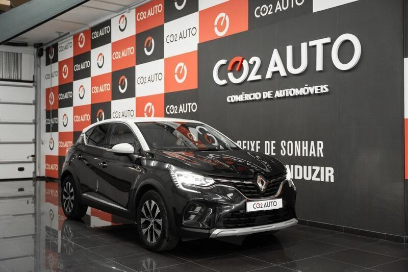 Preto Usado 2023 Renault Captur SUV | € 20.900 (Preço justo) - Imagem 1/4