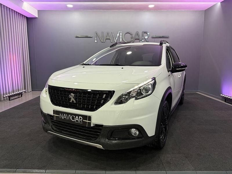 Branco Usado 2017 Peugeot 2008 GT-line SUV | € 9.950 (Bom preço) - Imagem 1/4