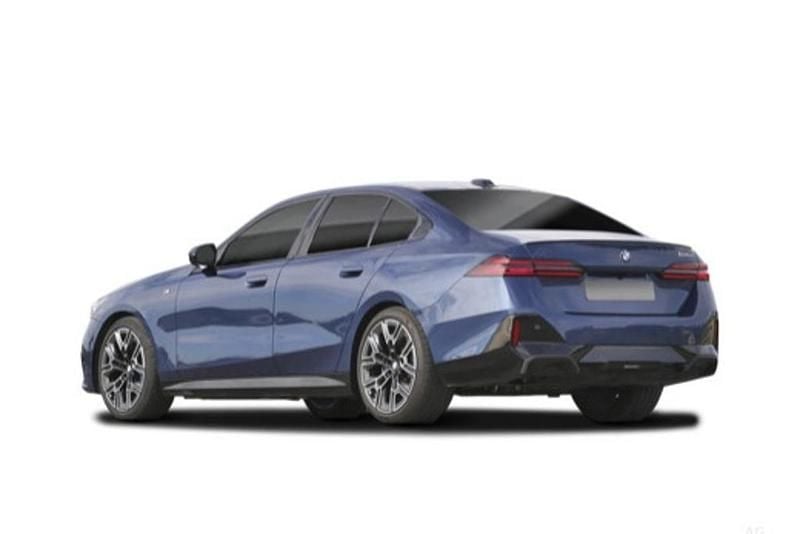 Novo 2025 BMW 520 Shadowline Sedan | € 67.894 - Imagem 1/4