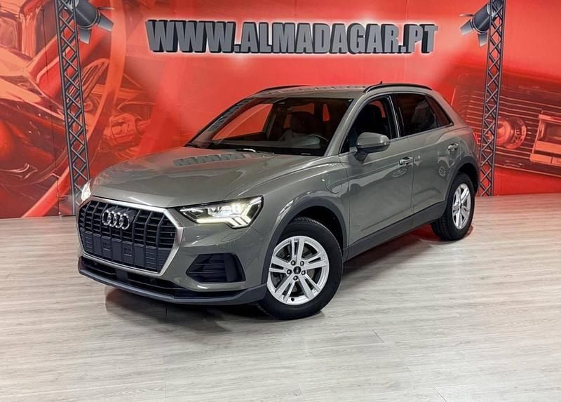 Cinza Usado 2022 Audi Q3 S-Line SUV | € 33.900 (Super Preço) - Imagem 1/4