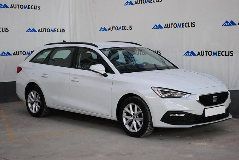 Usado Seat Leon ST 115 HP (84 kW) 2022 Branco Carrinha