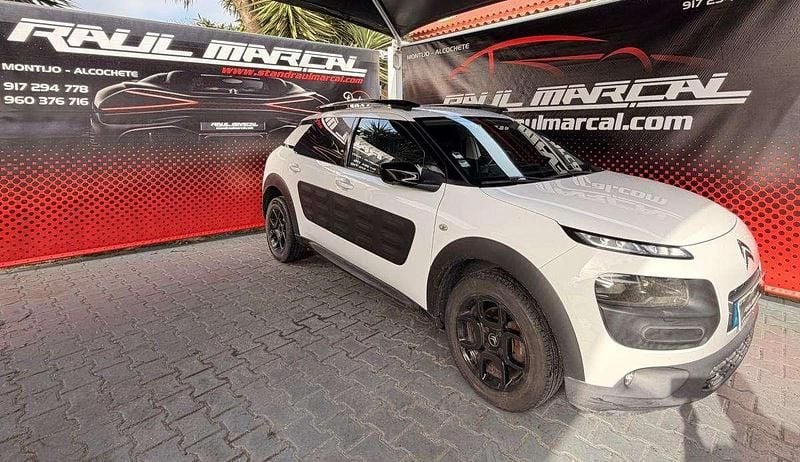 Usado Citroën C4 Cactus 82 HP (60 kW) 2016 Branco Citadino