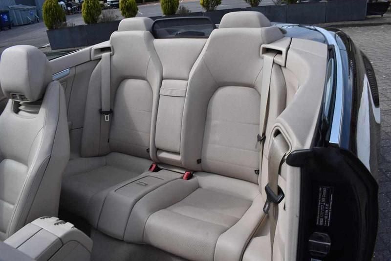 Usado Mercedes C220 170 HP (125 kW) 2014 Preto