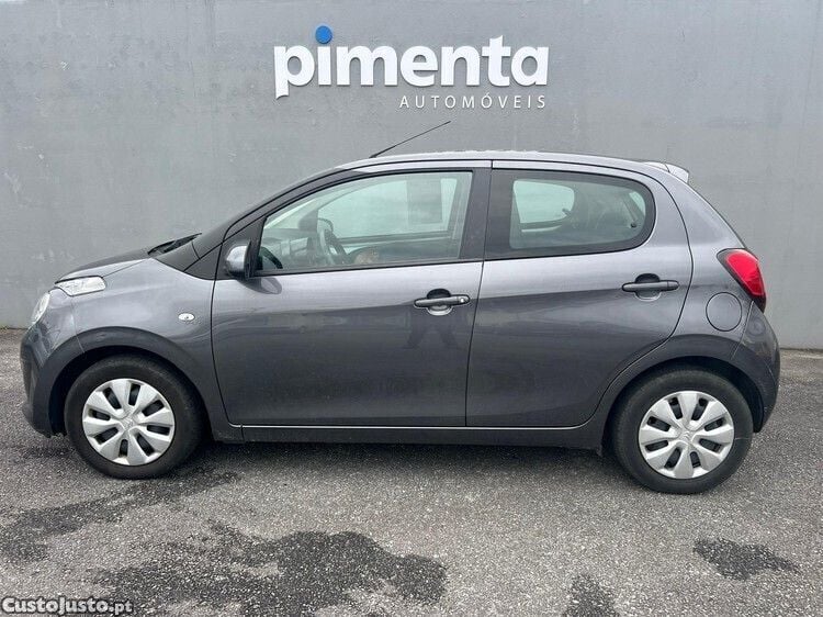Cinza Usado 2020 Citroën C1 Feel Citadino | € 11.650 (Preço elevado) - Imagem 1/1