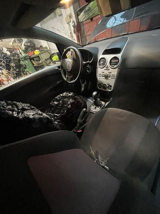 Usado 2008 Opel Corsa | € 3.000 (Preço justo) - Imagem 1/4