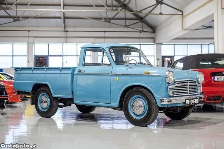 Azul Usado 1980 Nissan PickUp Pickup | € 8.500 - Imagem 1/1