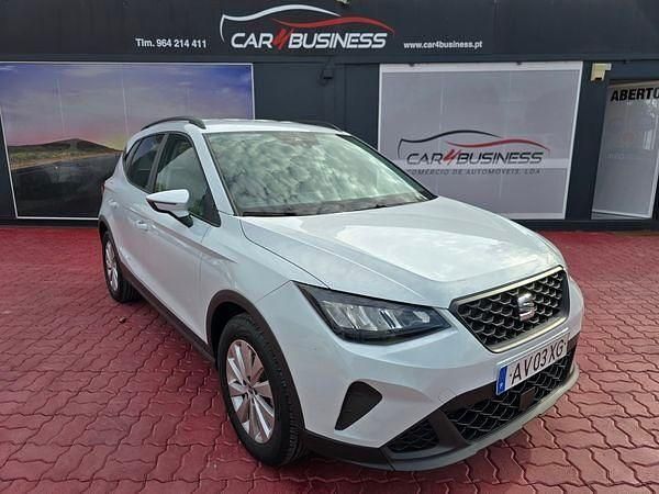 Branco Usado 2023 Seat Arona Style SUV | € 19.490 - Imagem 1/4