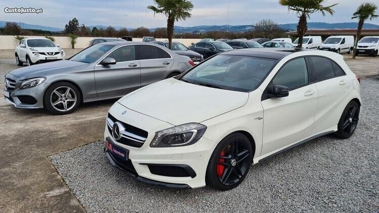 Branco Usado 2013 Mercedes A45 AMG AMG Citadino | € 32.500 (Preço elevado) - Imagem 1/1