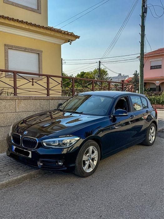 Usado 2017 BMW 116 Sport Line Citadino | € 16.500 (Preço justo) - Imagem 1/4