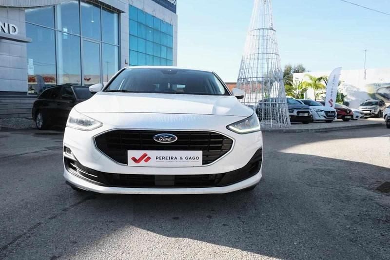 Usado Ford Focus 125 HP (91 kW) 2022 Branco Citadino
