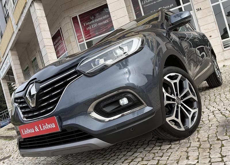 Usado Renault Kadjar Intens 115 HP (84 kW) 2020 Cinzento SUV