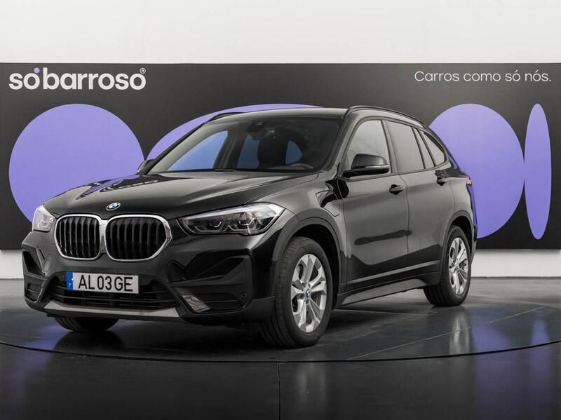 Preto Usado 2021 BMW X1 SUV | € 32.990 (Caro) - Imagem 1/4
