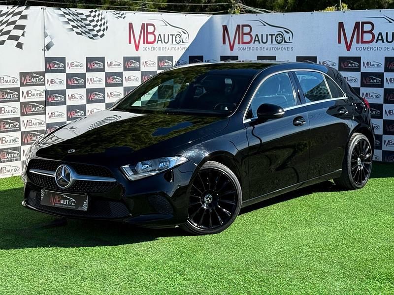 Preto Usado 2019 Mercedes A180 Style Sedan | € 23.500 (Preço elevado) - Imagem 1/4