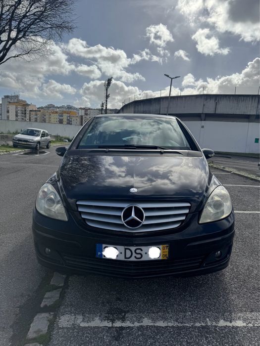 Usado 2007 Mercedes B180 Monovolume | € 6.250 - Imagem 1/4