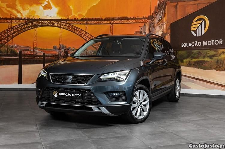 Cinza Usado 2019 Seat Ateca Style SUV | € 15.900 (Preço justo) - Imagem 1/1