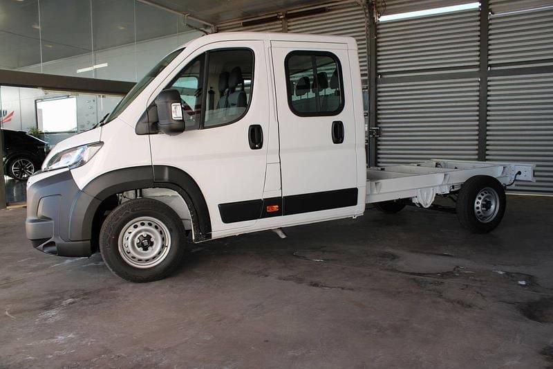 Novo Fiat Ducato 33 140 HP (102 kW) 2025 Branco Van