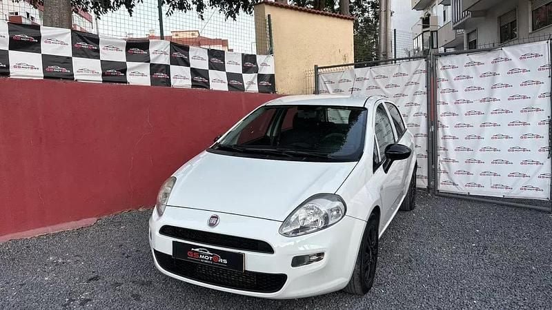 Branco Usado 2017 Fiat Punto Evo Citadino | € 7.400 (Preço justo) - Imagem 1/4