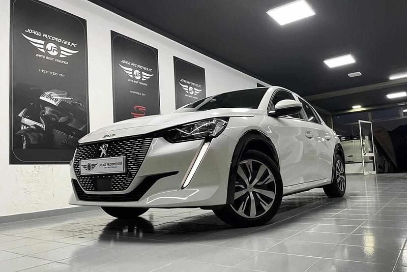 Branco Usado 2020 Peugeot e-208 Active Citadino | € 16.900 (Preço justo) - Imagem 1/4