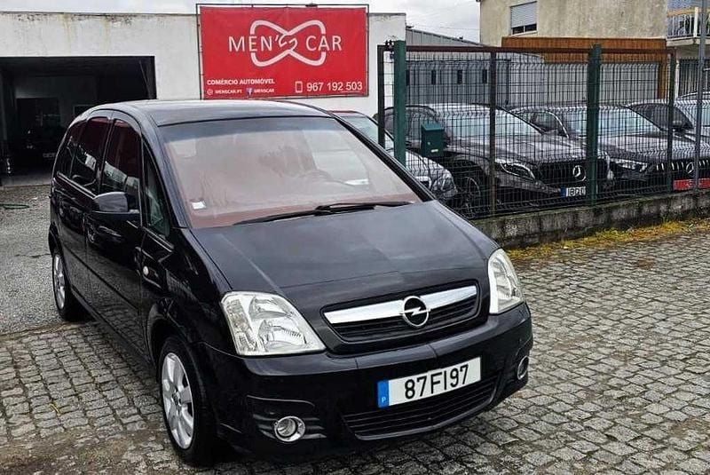 Usado 2008 Opel Meriva Monovolume | € 2.750 (Super Preço) - Imagem 1/4