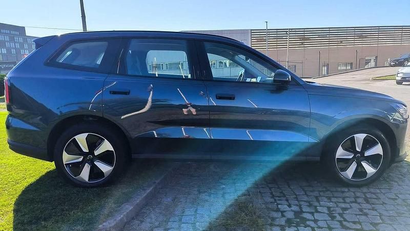 Usado Volvo EX90 204 kW (278 HP) 2025 Azul SUV