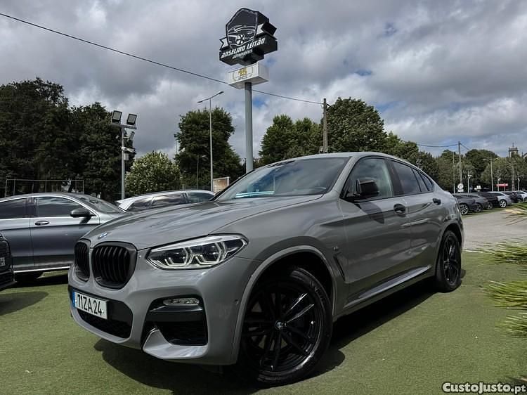 Cinza Usado 2019 BMW X4 SUV | € 43.750 - Imagem 1/1