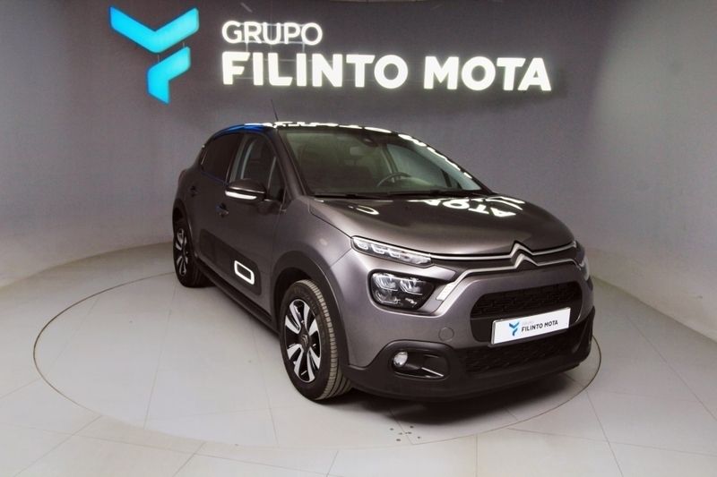 Cinzento Usado 2024 Citroën C3 PureTech Citadino | € 16.090 (Preço justo) - Imagem 1/1