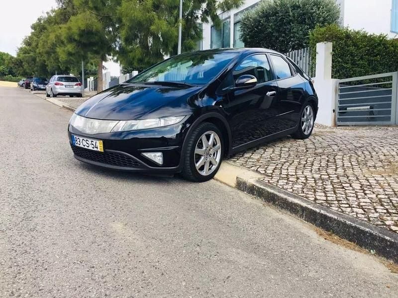 Usado 2007 Honda Civic Sedan | € 5.950 (Preço justo) - Imagem 1/3