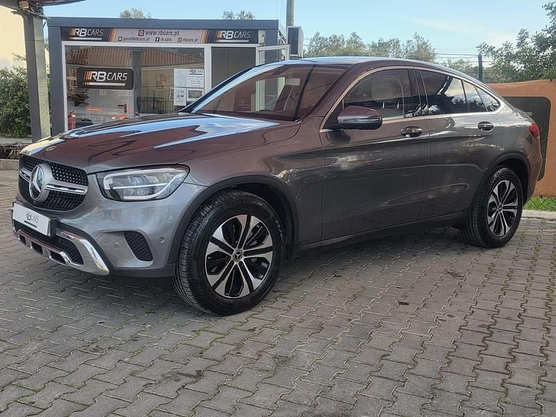 Cinza Usado 2020 Mercedes GLC220 SUV | € 47.850 (Preço justo) - Imagem 1/4
