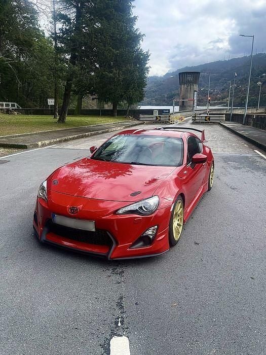 Usado 2012 Toyota GT86 GT | € 36.990 - Imagem 1/4