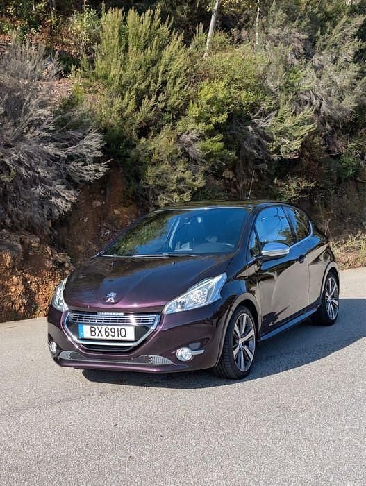 Usado Peugeot 208 115 HP (84 kW) 2013 Citadino