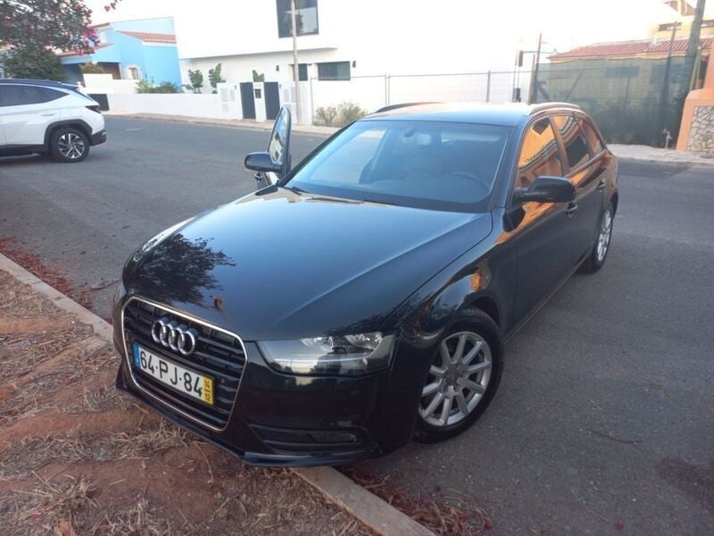 Usado 2014 Audi A4 Sedan | € 13.450 (Bom preço) - Imagem 1/4