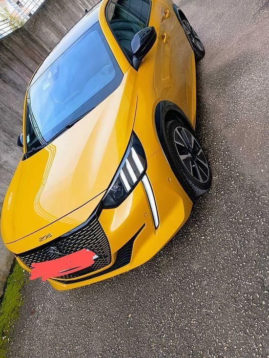 Usado 2020 Peugeot e-208 Citadino | € 14.000 (Preço elevado) - Imagem 1/4