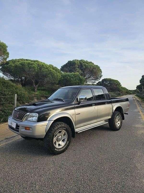 Preto Usado 2001 Mitsubishi L200 Pickup | € 13.990 (Bom preço) - Imagem 1/4