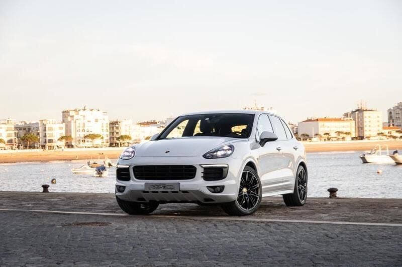 Branco Usado 2016 Porsche Cayenne SUV | € 45.900 (Preço justo) - Imagem 1/4