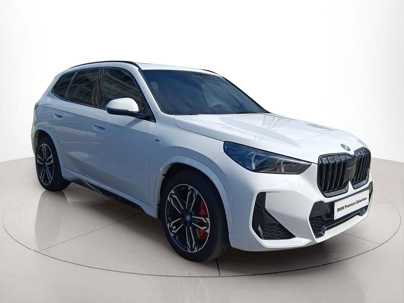Usado 2024 BMW X1 Comfort Edition SUV | € 60.900 - Imagem 1/4