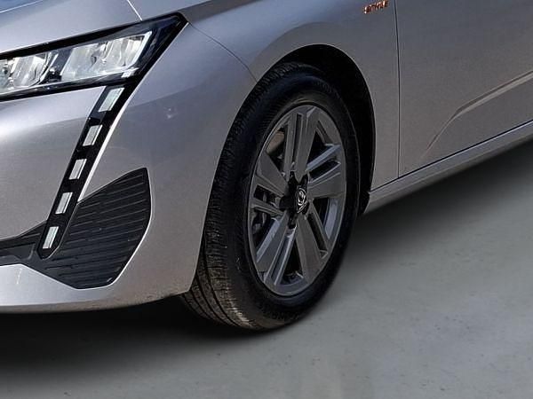 Usado Peugeot 308 136 HP (100 kW) 2025 Cinzento
