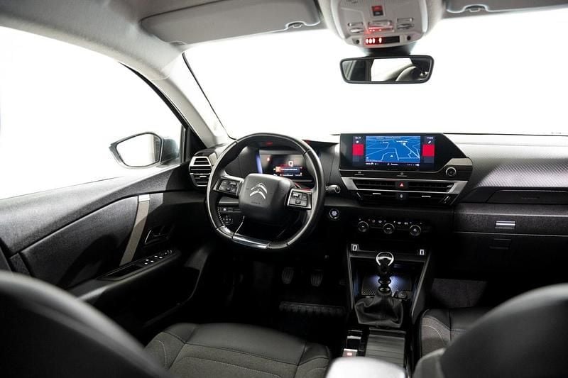 Usado Citroën C4 Feel 131 HP (96 kW) 2021 Cinza SUV