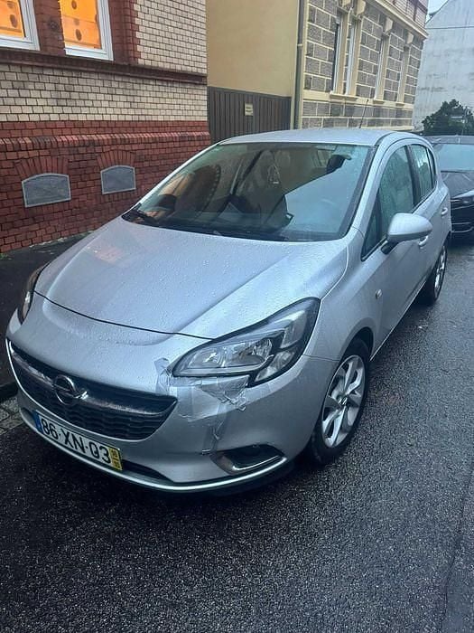 Usado 2016 Opel Corsa Sedan | € 6.500 - Imagem 1/4